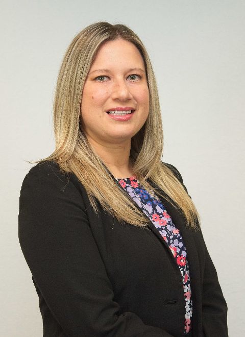 Angela Cohen 